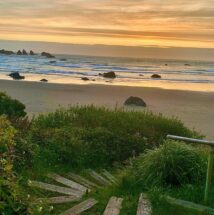 Rooms, Sunset Oceanfront Lodging