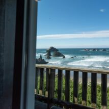 Rooms, Sunset Oceanfront Lodging